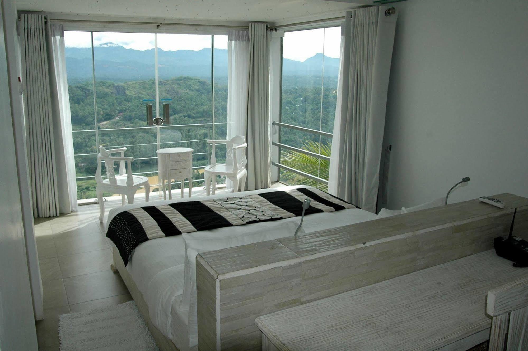 Sky Pavilion Kandy Exterior foto